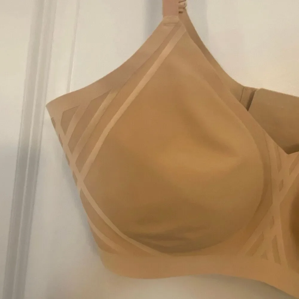 HoneyLove silhouette bra, size Large